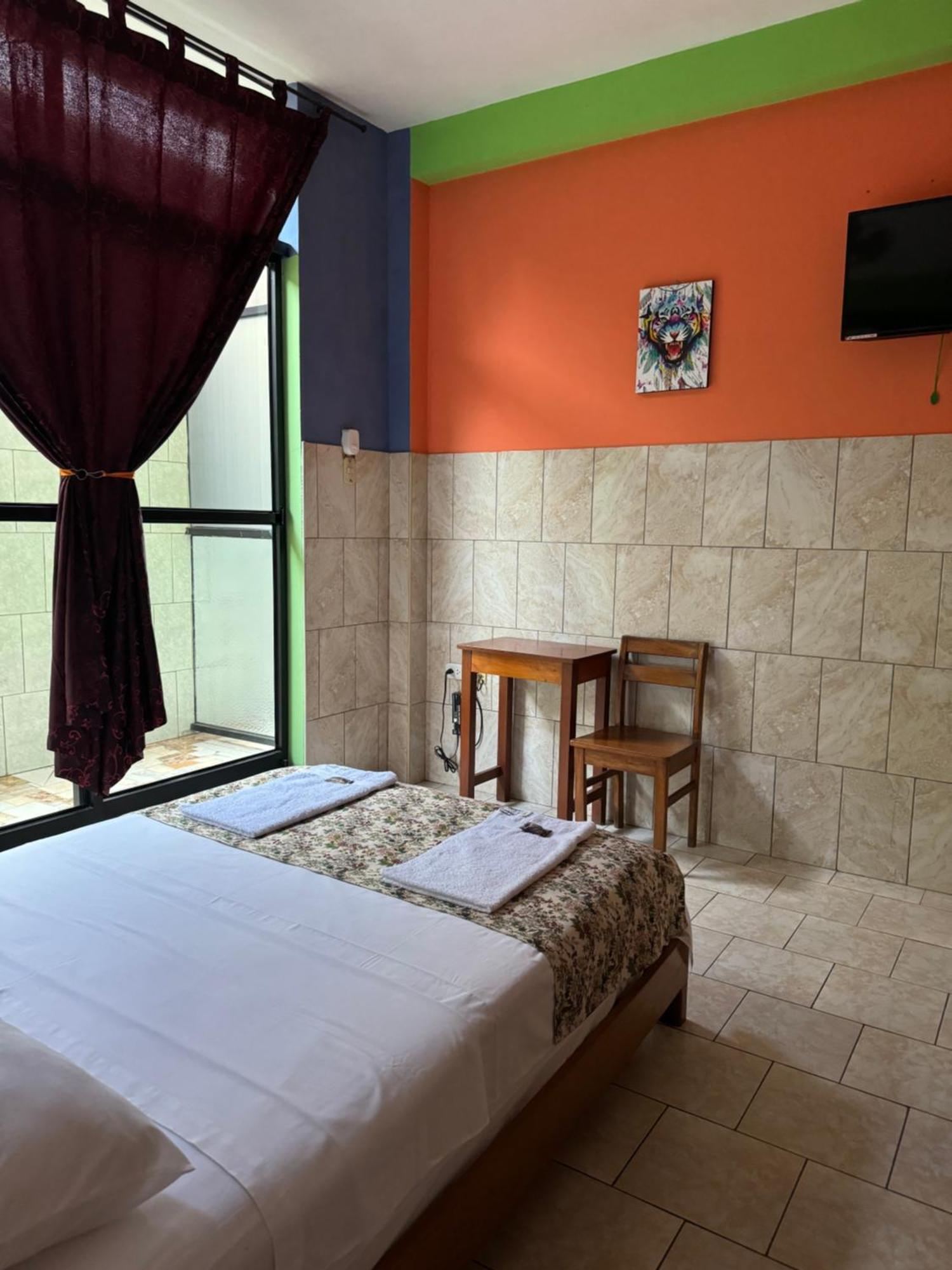 Hostal Akemi Yurimaguas Ngoại thất bức ảnh